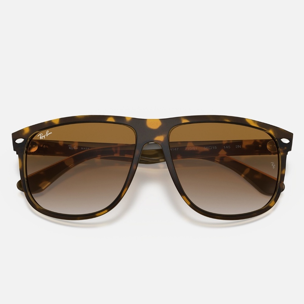 Ray-Ban Boyfriend Sunglasses in Tortoise with Brown Gradient Lense